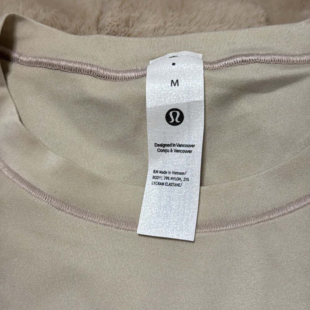 Lululemon Nulu Crewneck Long Sleeve - Picture 6 of 12